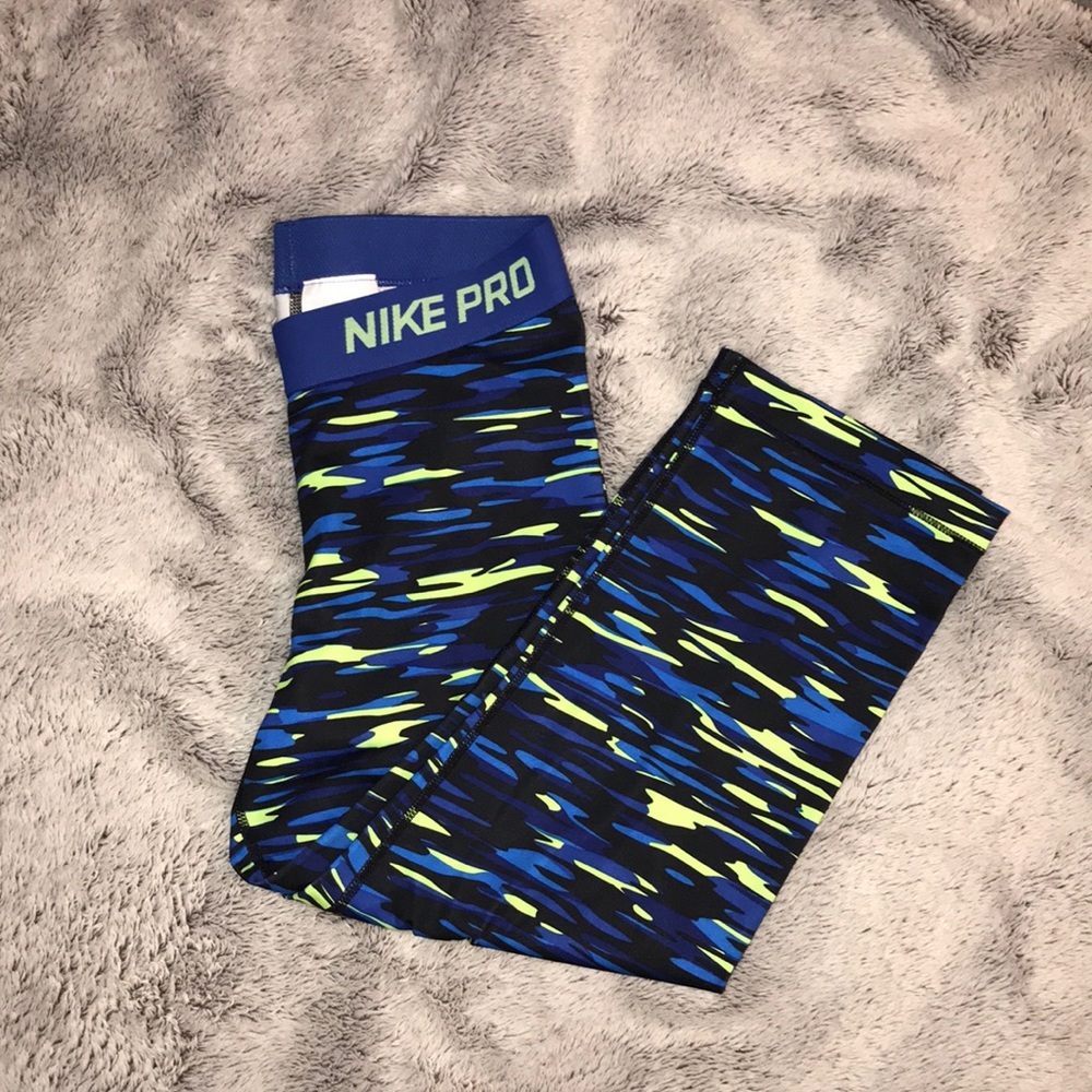 Nike pro leggings